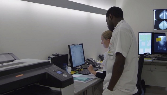 Une longue et solide exp&eacute;rience de la mammographie MicroDose