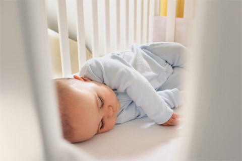 Fr&eacute;quence de la t&eacute;t&eacute;e d&rsquo;un nouveau-n&eacute;