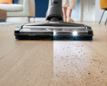 La LED dans la buse montre la poussi&egrave;re et la salet&eacute; cach&eacute;es.